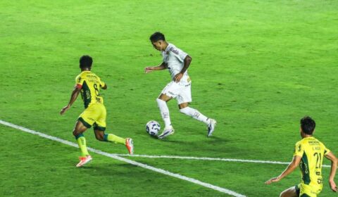 Neymar vai de herói a vilão, e Santos empata com o Mirassol pelo Brasileiro