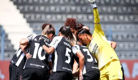 PAULISTÃO FEMININO: Corinthians bate São Paulo e tem vaga garantida na semifinal