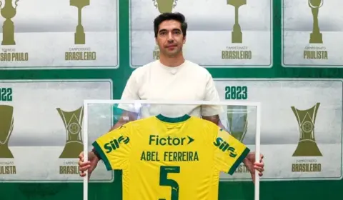 Palmeiras: Abel relembra trajetória e rebate comentários de técnico do São Paulo