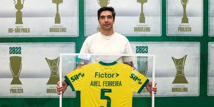 Palmeiras: Abel relembra trajetória e rebate comentários de técnico do São Paulo