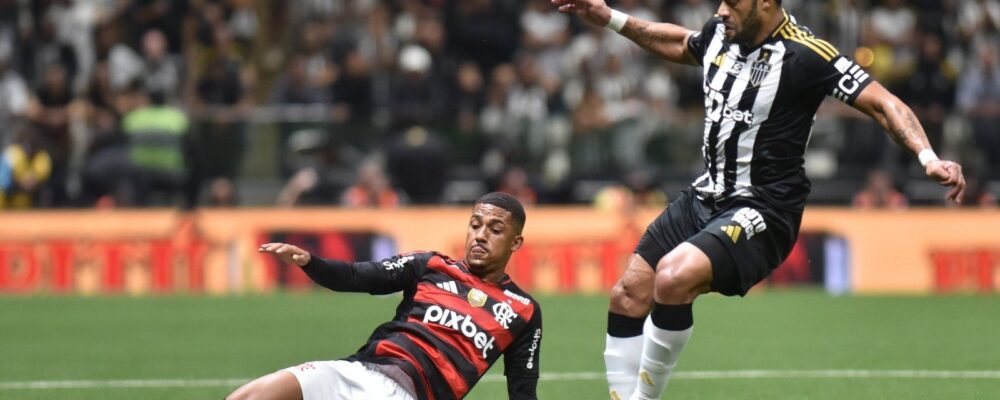 Ronaldo diz que Flamengo está ‘entalado’ com Atlético e vê problema entre Hulk e Sampaoli