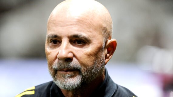 Jorge Sampaoli, técnico do Atlético, em ação na Arena MRV (foto: Alexandre Guzanshe/EM/D.A. Press)