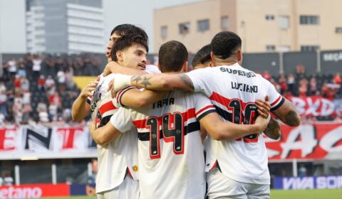São Paulo vence Juventude com brilho de grirngos e encerra sequência negativa