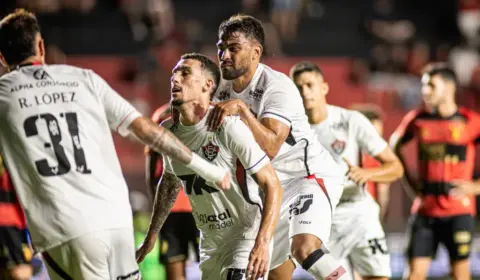 Sport 1 x 3 Vitória – Baianos vencem e empurram Santos para o Z-4
