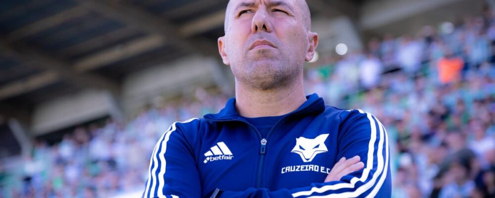 Jardim muda escalação do Cruzeiro contra o Botafogo