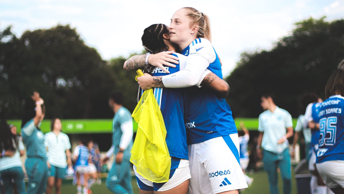 Zagueira Isa Haas está de saída do Cruzeiro rumo ao América do México (foto: Gustavo Martins/Cruzeiro)