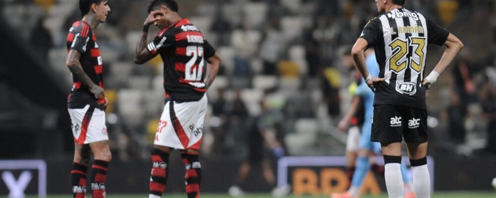 ‘Tem que respeitar!’: leitura labial de jogador do Flamengo contra Atlético