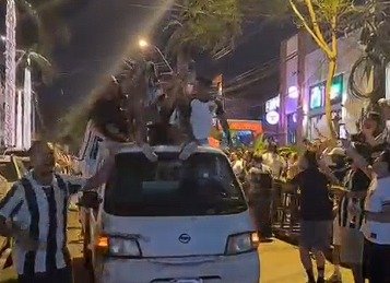 Torcedores do Atlético tomam as ruas de Assunção antes de final