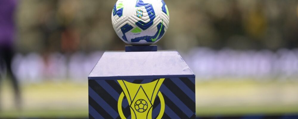 Time ameaçado de rebaixamento enfrentará Cruzeiro, Flamengo e Palmeiras