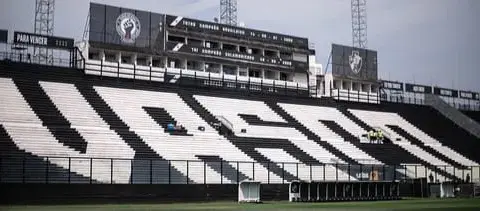 Vasco busca acordo por venda de potencial construtivo de São Januário