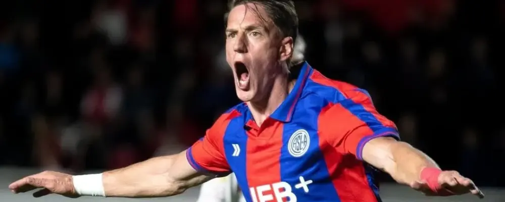 Vasco observa atacante do San Lorenzo de olho em 2026