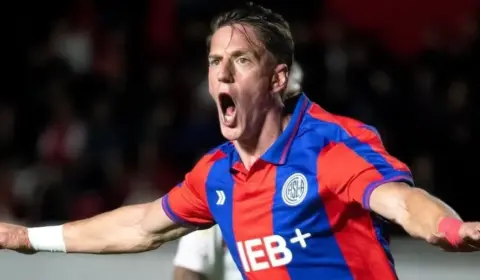 Vasco observa atacante do San Lorenzo de olho em 2026