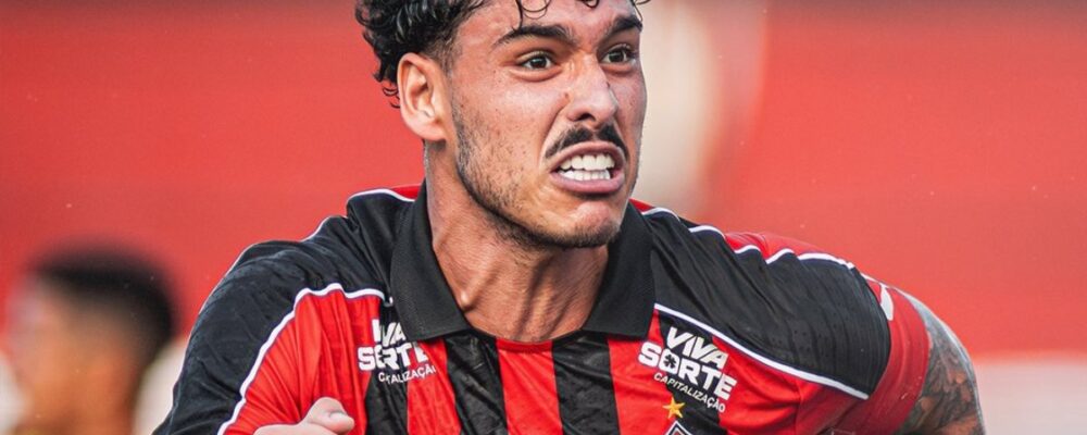 Vitória bate Mirassol, sai do Z4 do Brasileiro e afunda o Internacional