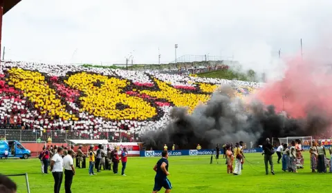 Vitória busca autorização da CBF para ampliar público no Barradão