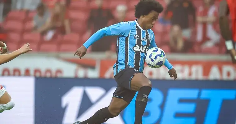 Willian inicia transição e pode voltar ao Grêmio contra o Vasco