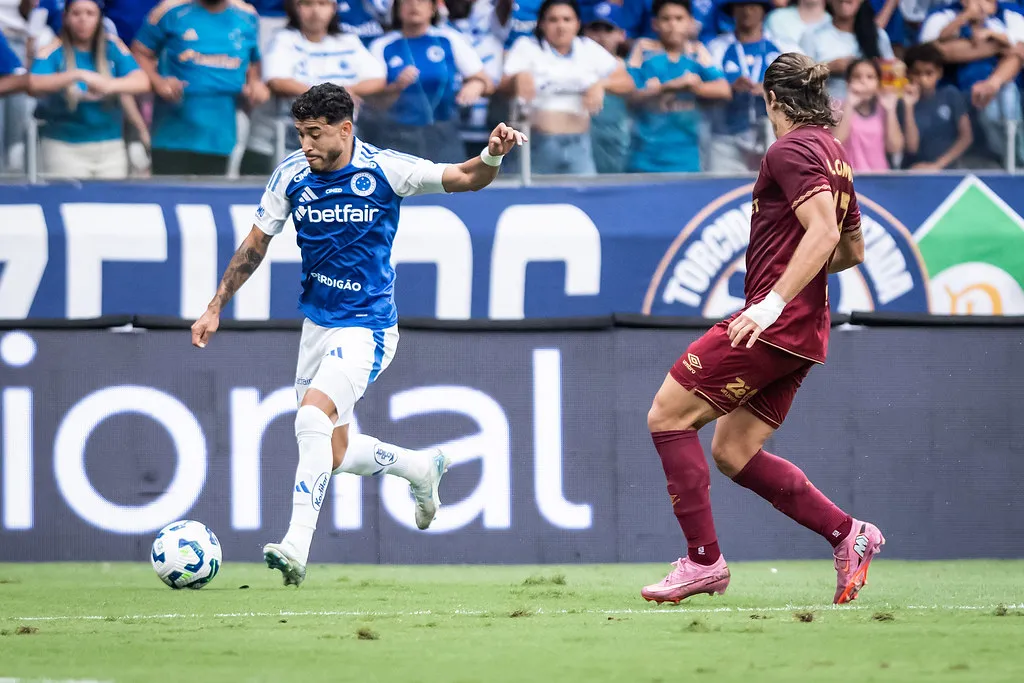 Cruzeiro empata Fluminense Brasileirão