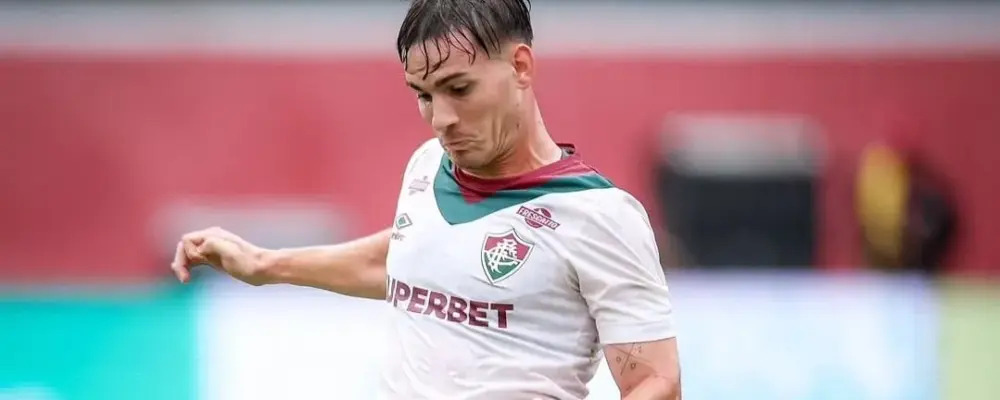 Zubeldía prepara Lavega para atuar como lateral no Fluminense