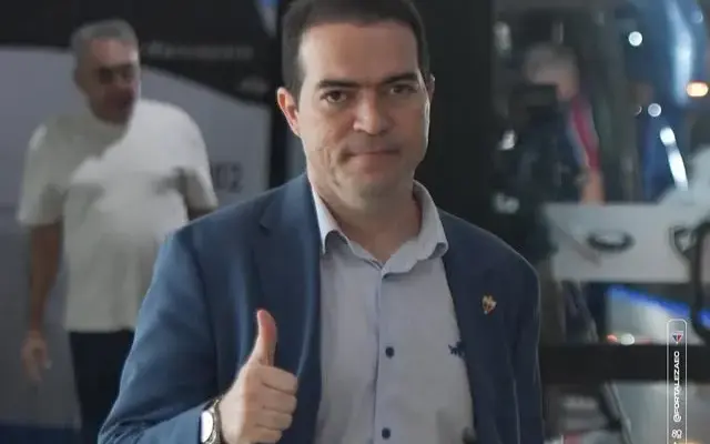 CEO do Fortaleza assume culpa por queda e garante: “Por mim, Palermo fica”