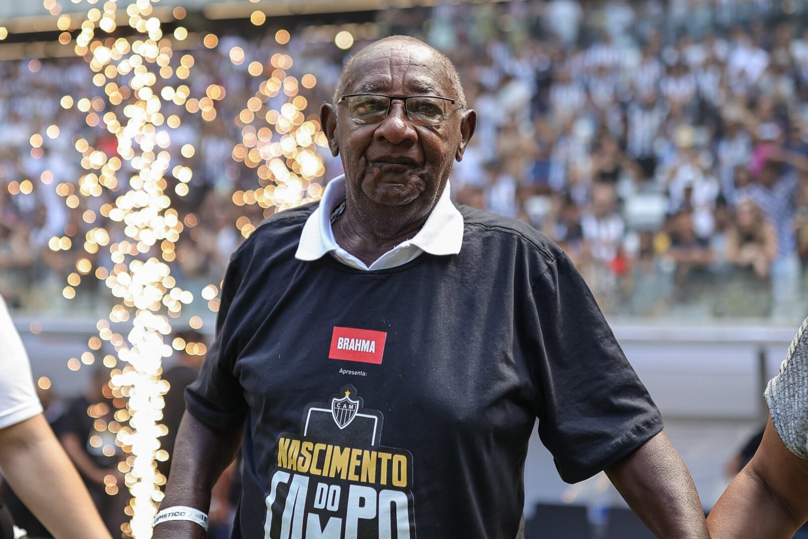 Ubaldo Miranda, ídolo do Atlético, em homenagem na Arena MRV - (foto: Pedro Souza/Atlético)