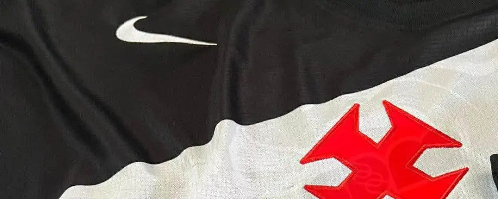 Site vaza suposta nova camisa do Vasco em parceria com a Nike