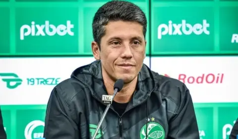 Fortaleza contrata Thiago Carpini para 2026 após saída de Palermo