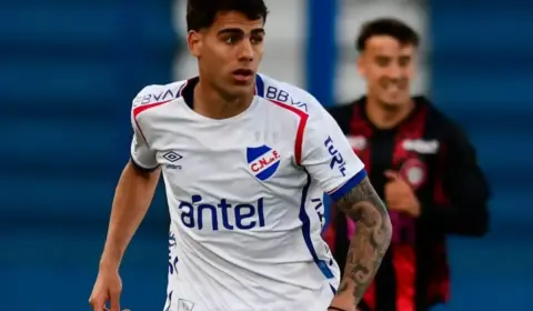 Botafogo tenta reforços e acerta com atacante para 2026