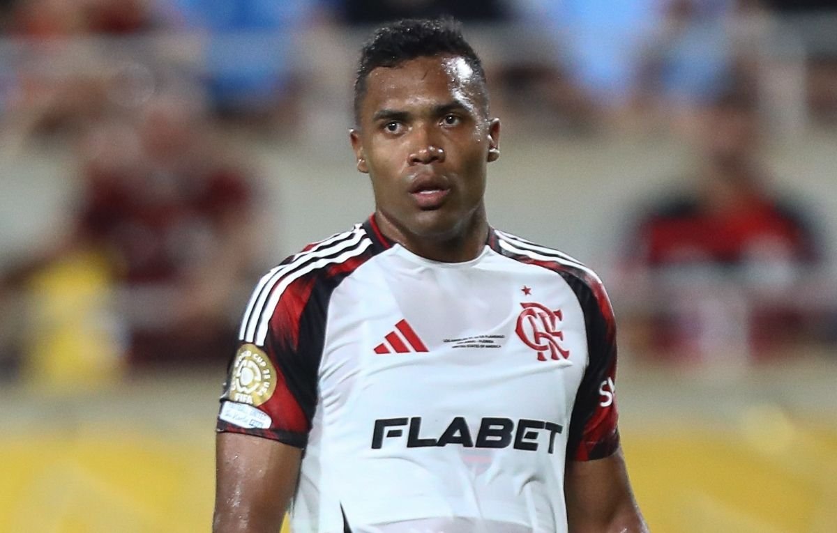 Alex Sandro, lateral-esquerdo do Flamengo - (foto: Gilvan de Souza/Flamengo)