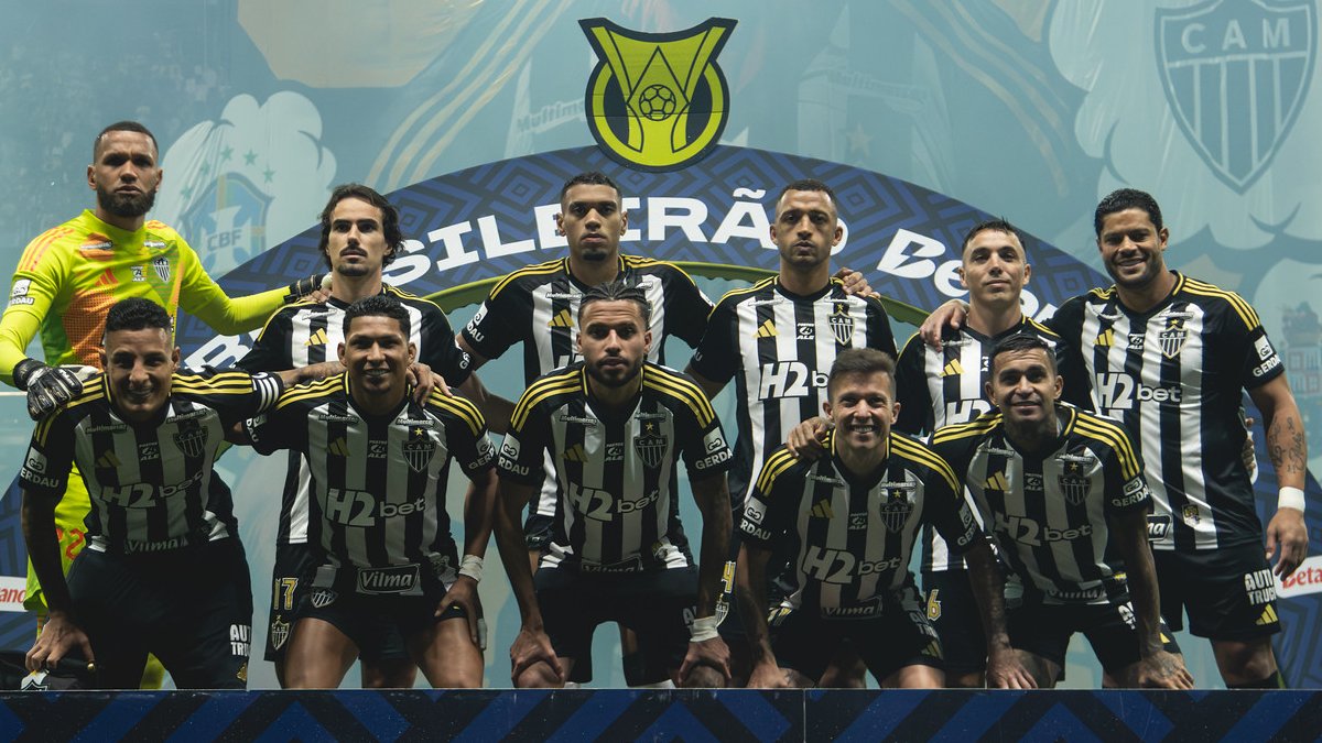 Jogadores do Atlético antes de jogo pelo Brasileiro - (foto: Pedro Souza/Atlético)