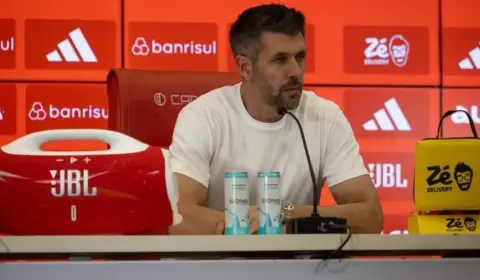 30% dos times do Brasileirão trocaram de técnico antes do fim do ano