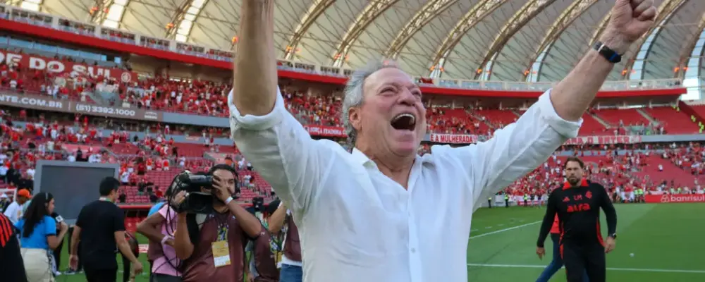 Abel Braga chora após salvar Inter do rebaixamento: “Mais importante que o mundial”