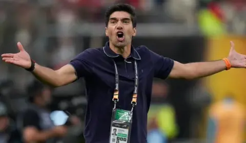 Abel Ferreira volta a questionar arbitragem e se defende: ‘Tenho muito orgulho dos vices’