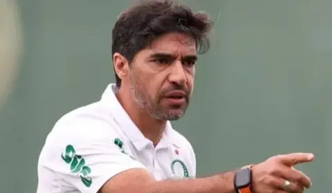 Abel cita inconsistência do Palmeiras e prevê mudanças ‘pontuais’ no elenco