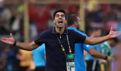 Abel vive primeiro ano sem taças e mira novo ciclo no Palmeiras