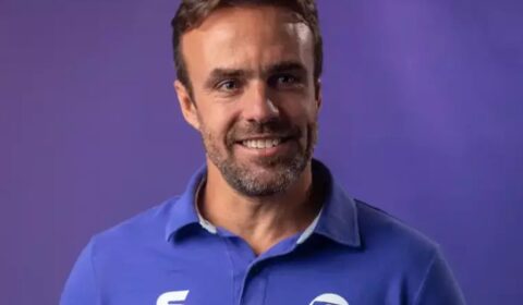 As críticas de Roger Flores à torcida do Cruzeiro na derrota para o Corinthians