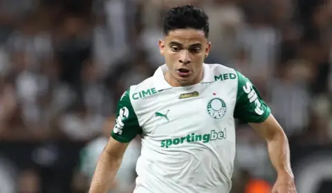 Atacante se explica após torneio nas férias; mas será multado pelo Palmeiras