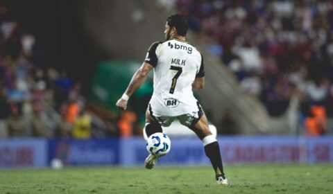 Atlético: Hulk elogia Sampaoli, mas critica esquema e fala sobre permanência