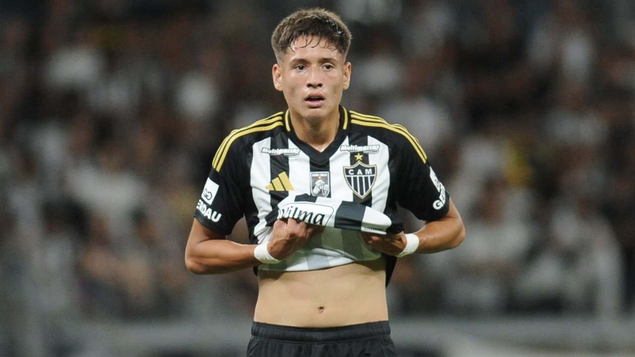 Ivan Román com a camisa do Atlético (foto: Alexandre Guzanshe/EM/D.A. Press)