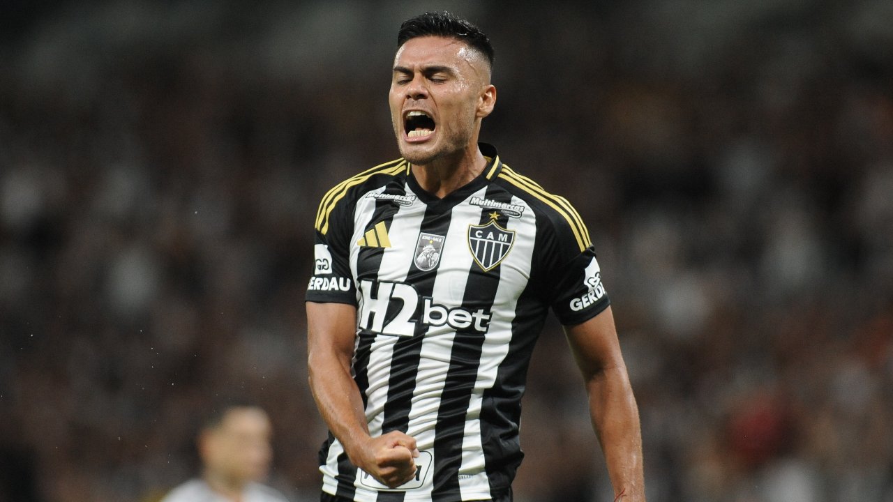 Fausto Vera comemora gol pelo Atlético (foto: Alexandre Guzanshe/EM/D.A. Press)