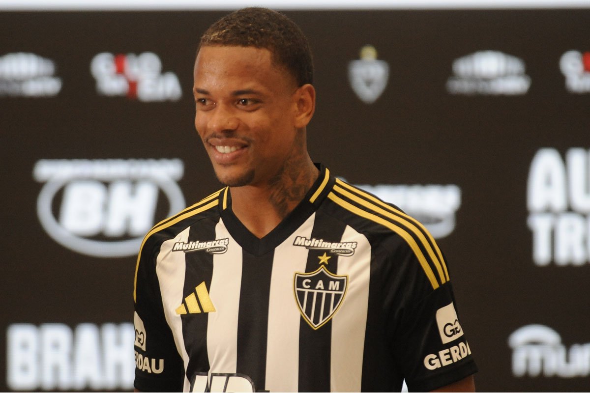 Caio Paulista foi apresentado pelo Atlético em 21 de fevereiro de 2025 (foto: Alexandre Guzanshe/EM/D.A. Press)