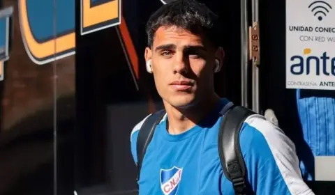 Botafogo negocia a contratação de atacante uruguaio