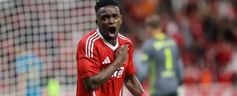 Botafogo tem interesse em atacante do Internacional