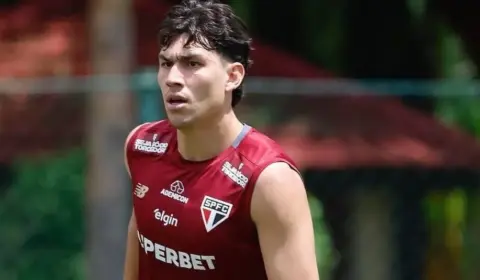 Botafogo tem interesse na contratação de zagueiro do São Paulo