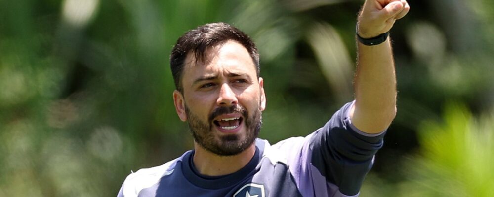 Botafogo terá 12 desfalques contra o Cruzeiro pelo Brasileiro; veja lista