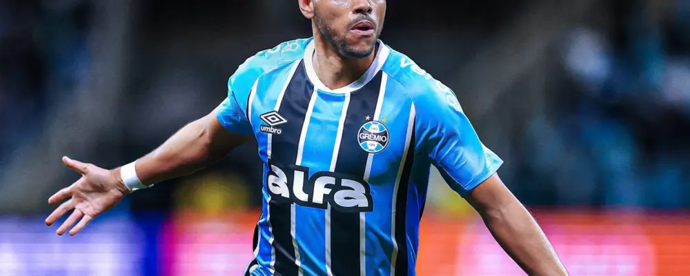 Braithwaite cobra dívida milionária e pode rescindir com Grêmio