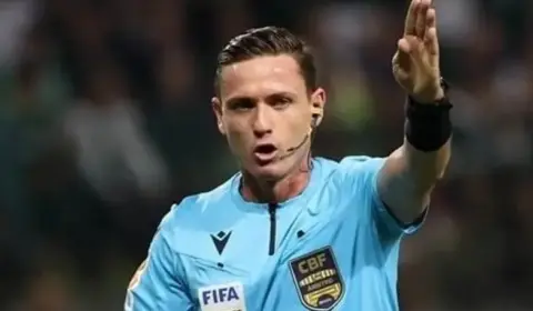 CBF quer ao menos 30 árbitros profissionais para o Brasileirão 2026