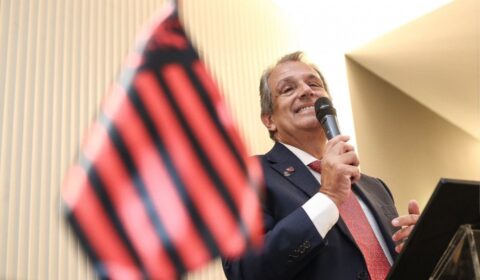 ‘Cafajestada’, ‘asquerosa’, ‘baixa’: jornalistas detonam declaração do presidente do Fla