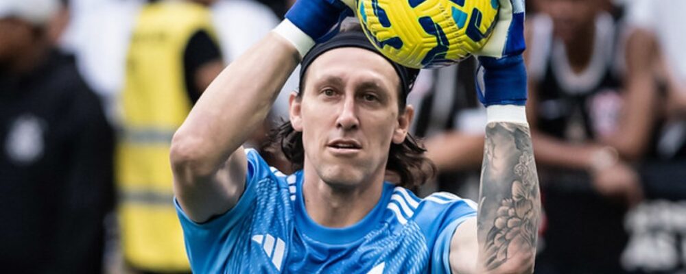 Cruzeiro x Democrata: onde assistir ao vivo e escalações pelo Mineiro