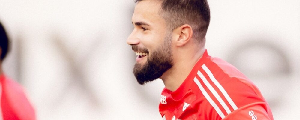 Cássio elogia reforço não anunciado do Cruzeiro: ‘Vem para nos ajudar’