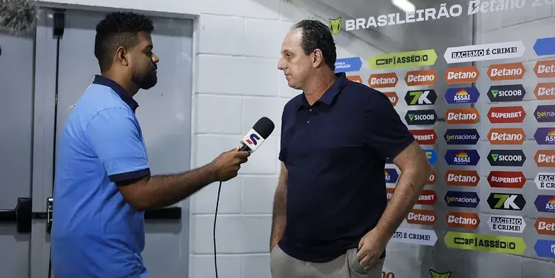 Ceni aprova postura do Bahia e lamenta chances perdidas contra o Sport