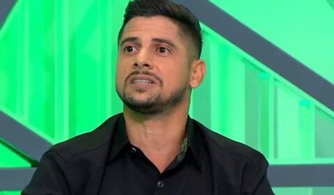 Cicinho não pipoca e é direto sobre chegada de Renan Lodi ao Atlético